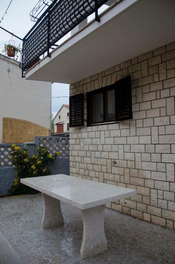 Apartman Aurora Porec Exterior photo